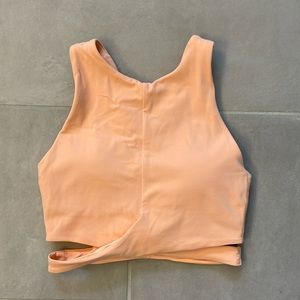 Athleta Conscious Cut Out Crop D-DD